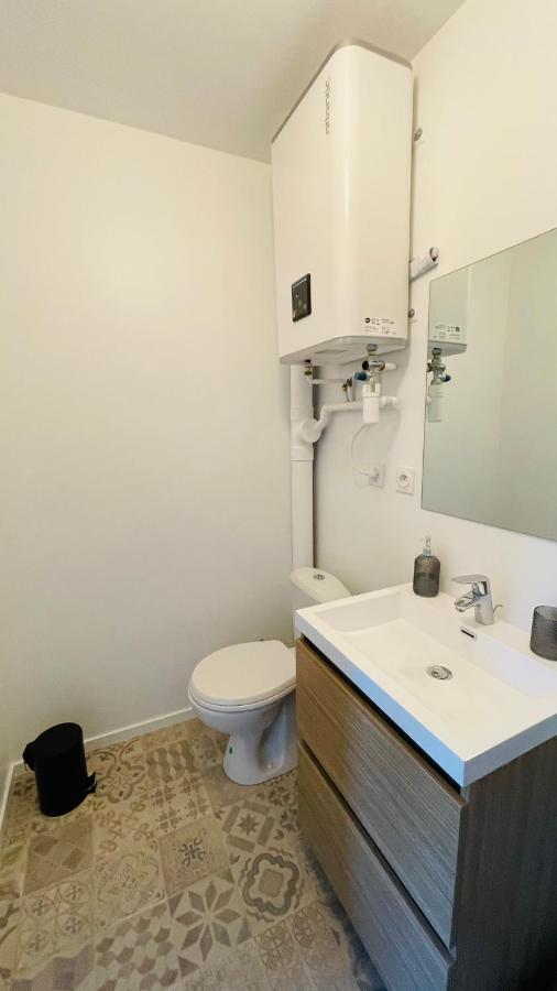 A La Clef - Charmant Studio Proche Gare Et Centre - Ideal Pro & Couple - Wifi Le Mans Ngoại thất bức ảnh